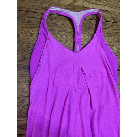 𝅺lululemon Racerback Tank Top Pink Size 4 Extra Small Built in Bra - Picture 5 of 6